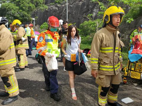 香港兩巴士相撞 有乘客從座位飛出走道